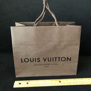 Louis Vuitton 1 Gift Bag